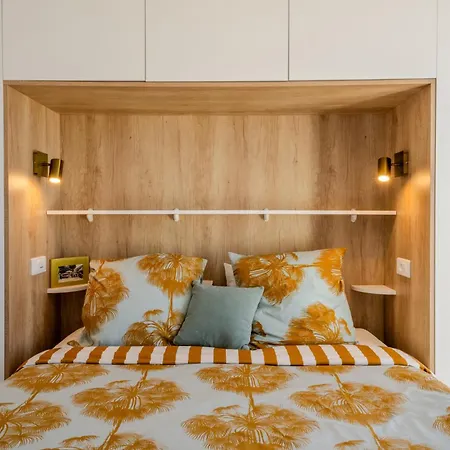 Avec Terrasse Et Vue