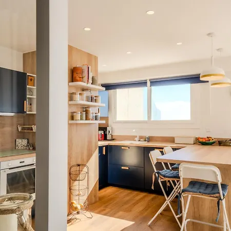 Avec Terrasse Et Vue Apartamento *