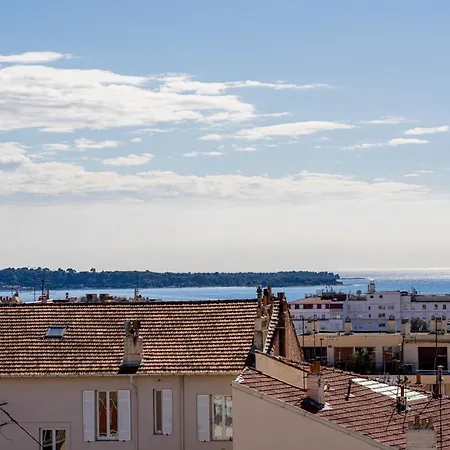 Avec Terrasse Et Vue *